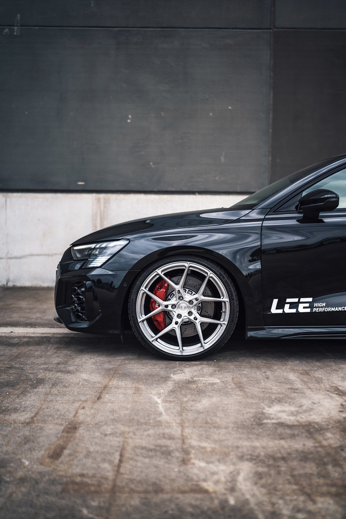 RS3 8Y YP4.1 LCE